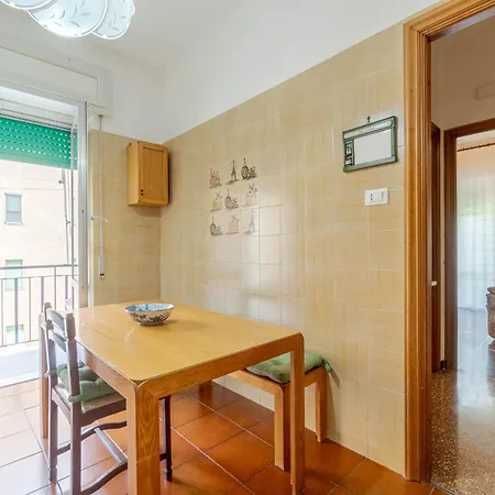 Casa Ida! Sampierdarena Vintage & Roomy Appartement